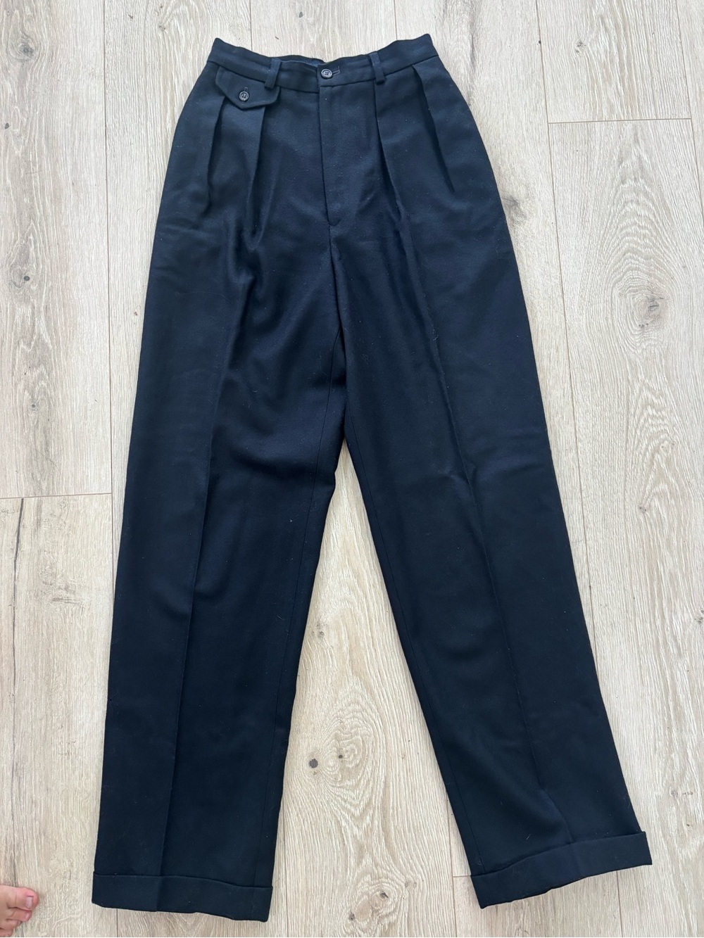 Ralph Lauren Black Pleated High-Rise Dress Pants 100% Wool